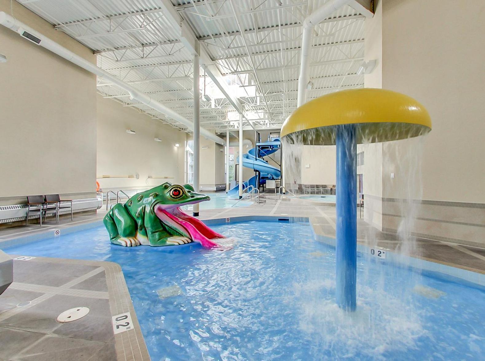 Outstanding Mountain Condo Waterslide And Hot Tub Managed By Little Sister Getaways Canmore Eksteriør billede